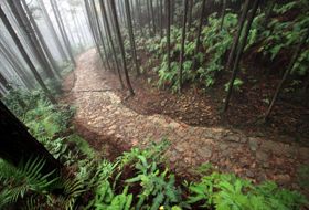 Japan wandeltochten iki Travels pelgrimtocht bouwsteen Japan wandeltochten iki Travels pelgrimtocht bouwsteen