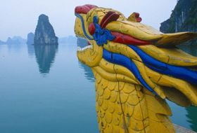 Vietnam vakantie Halong bay draak iki Travels Vietnam vakantie Halong bay draak iki Travels