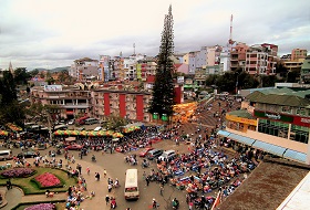 Vietnam Dalat Trekking bouwsteen iki Travels Dalat Market Vietnam Dalat Trekking bouwsteen iki Travels Dalat Market
